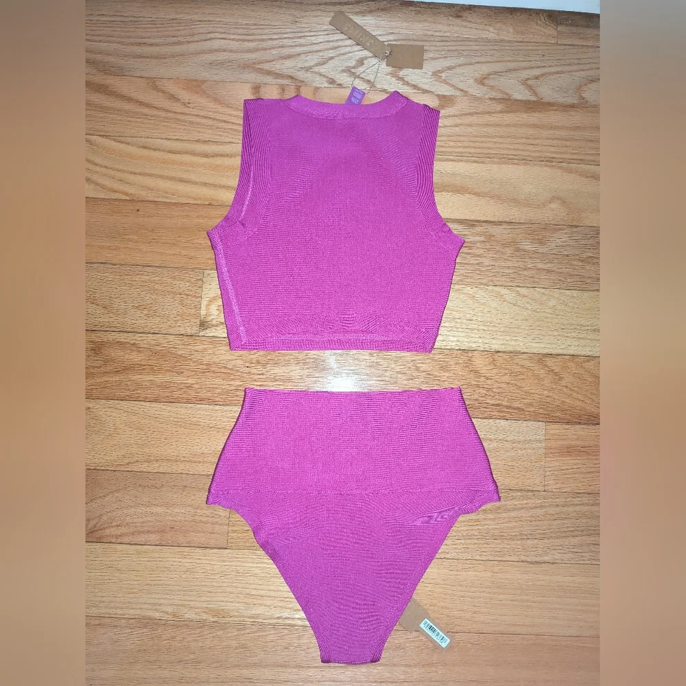 NWT SKIMS KNIT BEACHWEAR SET IN LOLLIPOP